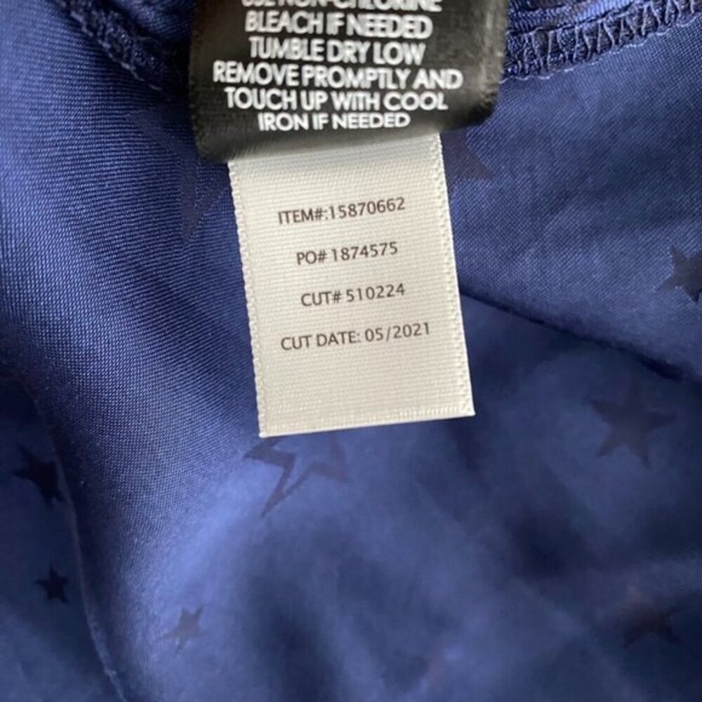 Torrid‎ Peasant Blouse Charmeuse Jacquard Star Navy Blue Tie Neck NWT 2X Flawed - Picture 11 of 11